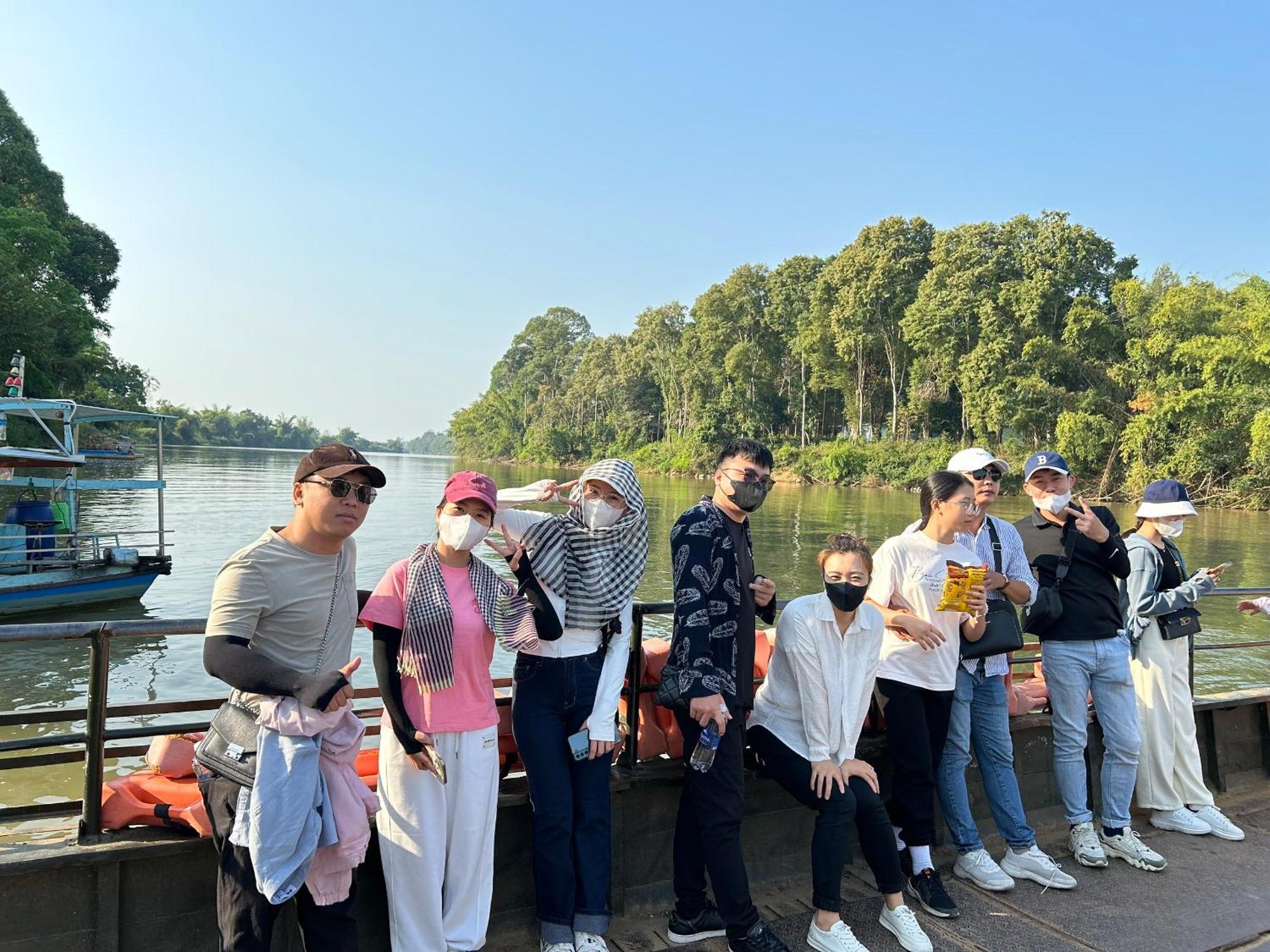 Lava Rock Viet Nam Lodge Anhfly Resort Nam カッティエン エクステリア 写真